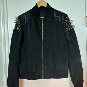 Rosso Homme Spiked Shoulder Jacket